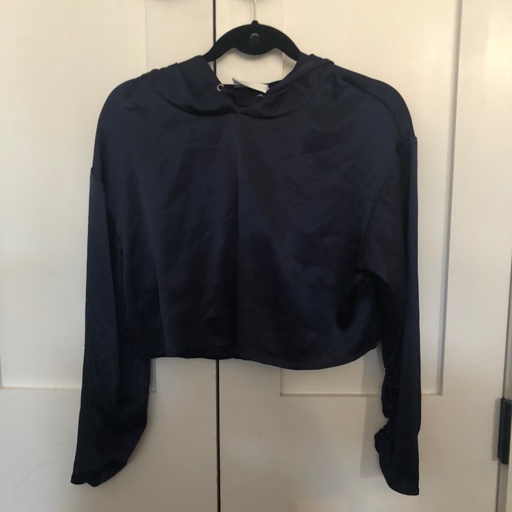NAVY BLUE SILK CROP HOODIE